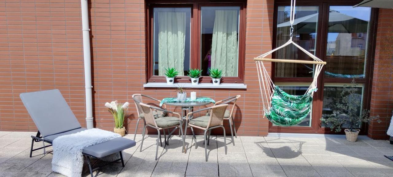 شقة Apartament Amber Z Duzym Tarasem كولوبرزيغ المظهر الخارجي الصورة
